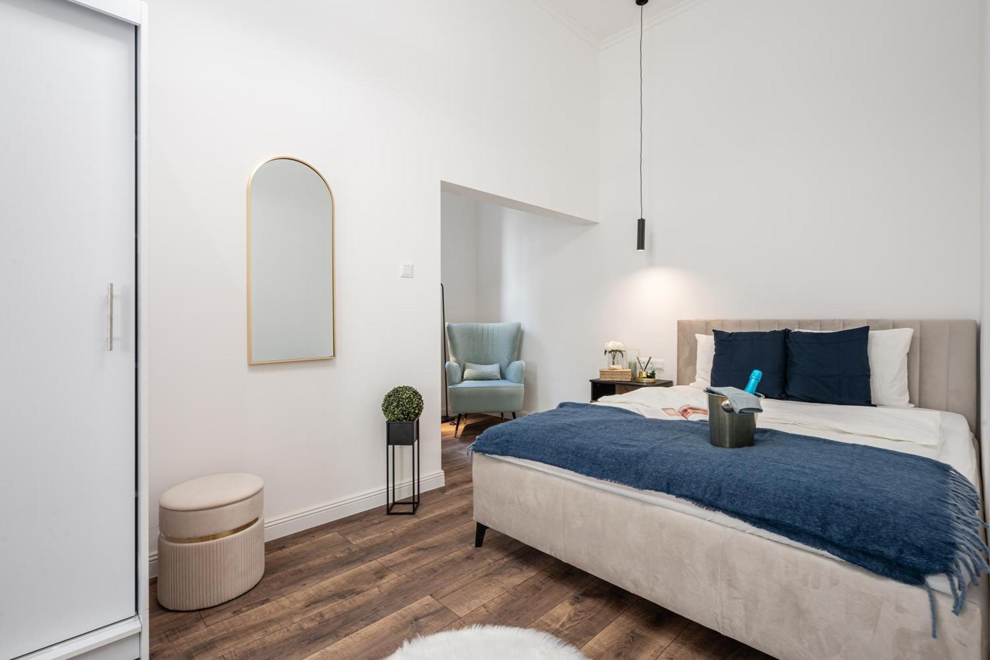Blue Velvet Luxury Apartment Budapest Bagian luar foto