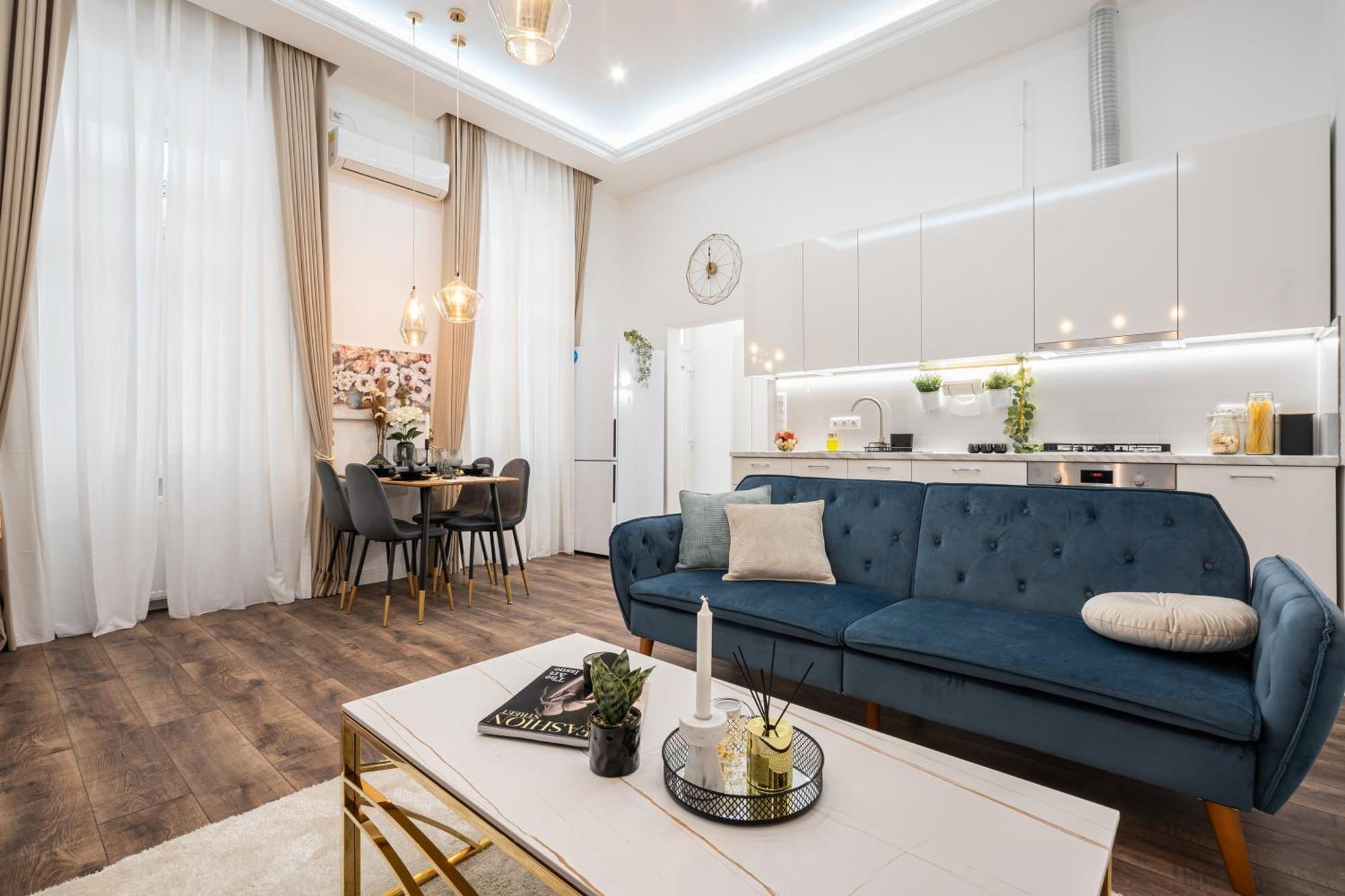 Blue Velvet Luxury Apartment Budapest Bagian luar foto
