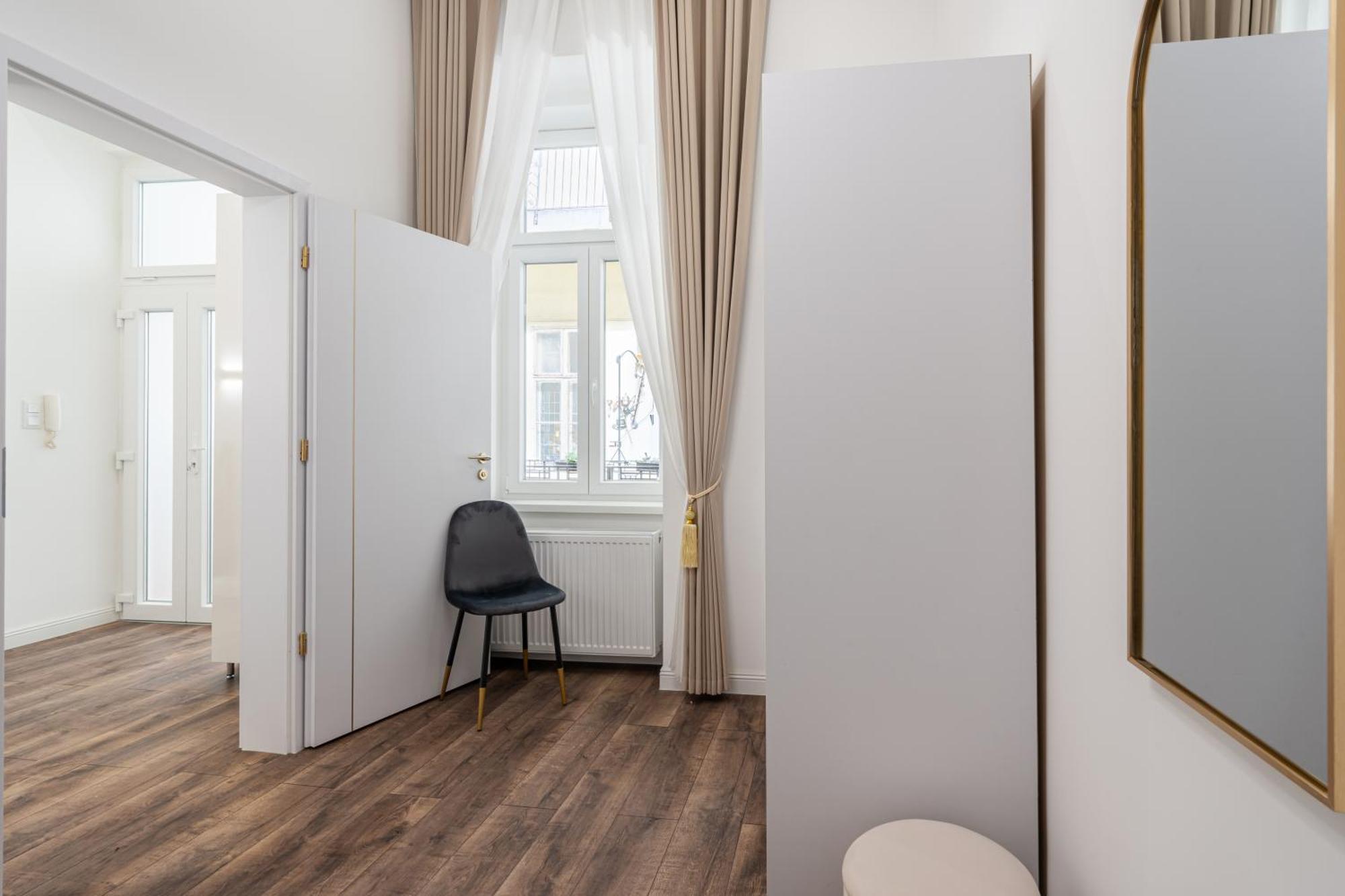 Blue Velvet Luxury Apartment Budapest Bagian luar foto
