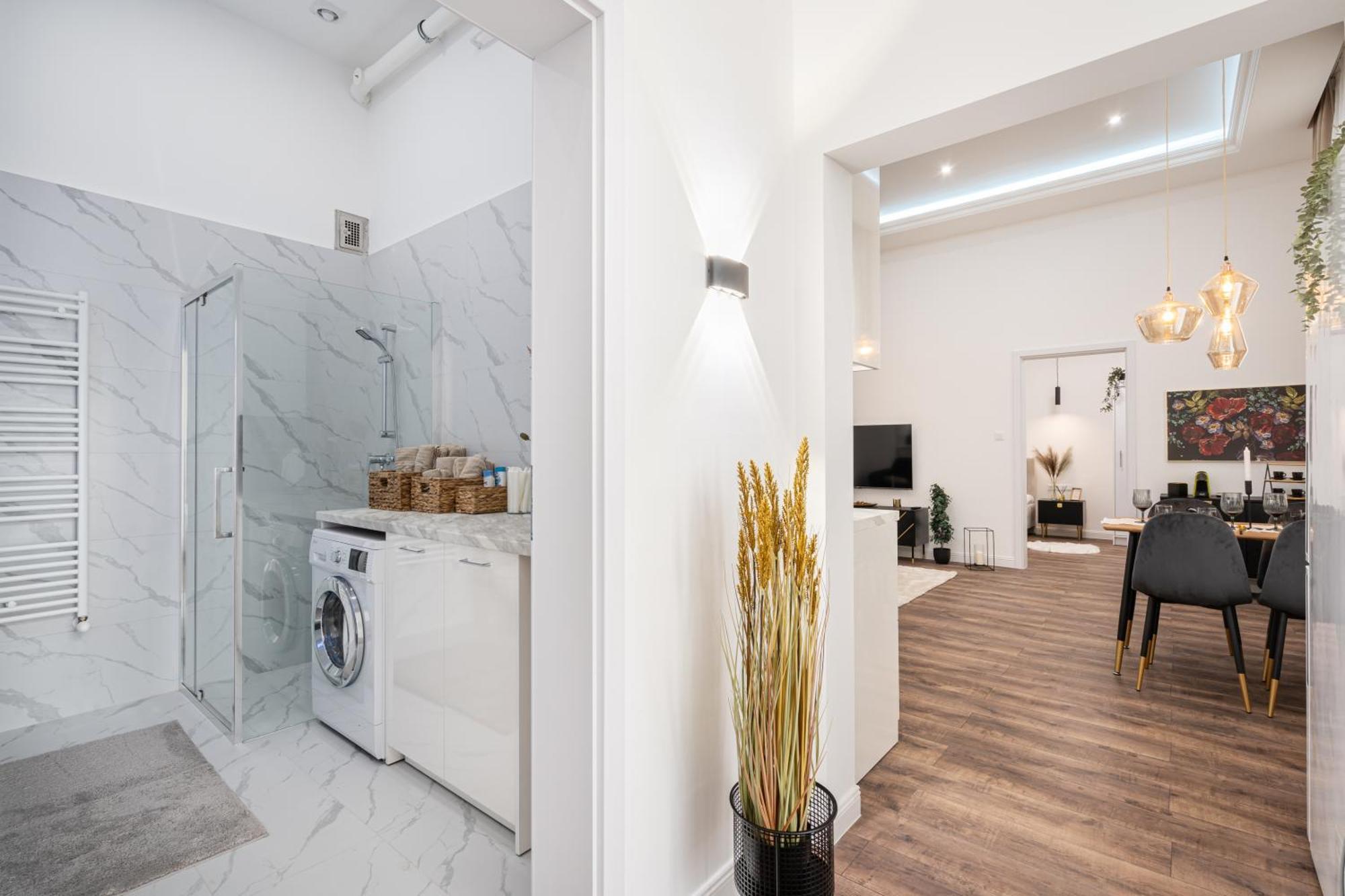 Blue Velvet Luxury Apartment Budapest Bagian luar foto